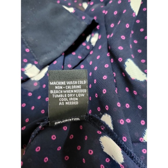 Ivestments‎ Polka Dot Blouse Sheer 3/4 Sleeve V-Neck Top Size PL - Picture 8 of 8